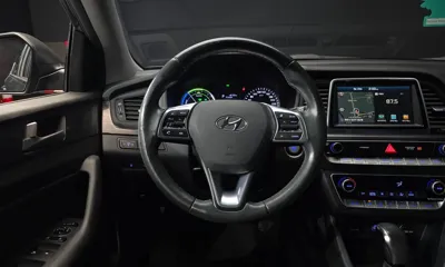 Hyundai Sonata 2018, 197782 км, за 8500000 KRW - фото 13