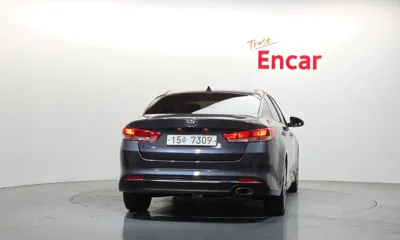 Kia K5 2017, 134713 км, за 7500000 KRW