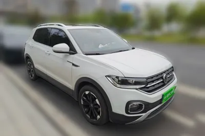 Volkswagen Tacqua 2021, 20000 км, за 117443.46 CNY