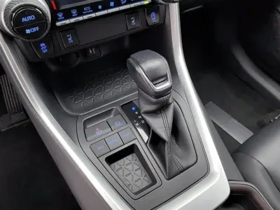 Toyota RAV4 2021, 54300 км, за 91900 CNY - фото 13