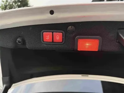 Mercedes-Benz C-Class 2018, 83000 км, за 85000 CNY - фото 7