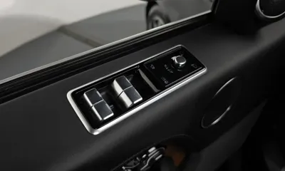 Land Rover Range Rover 2021, 165793 км, за 72390000 KRW - фото 39