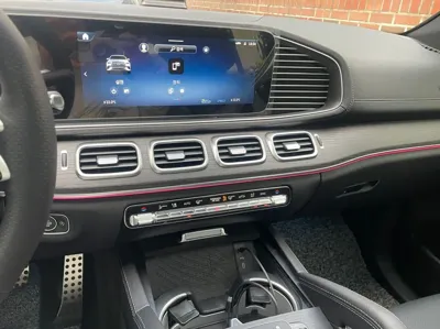 Mercedes-Benz GLE-Class 2025, 9000 км, за 90210000 KRW - фото 17