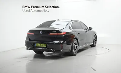 BMW 7-Series 2025, 29773 км, за 107900000 KRW