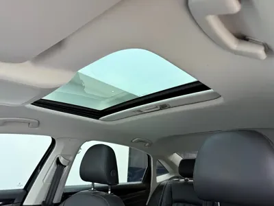 Volkswagen 帕萨特插电混动 2022, 56000 км, за 79800 CNY - фото 5