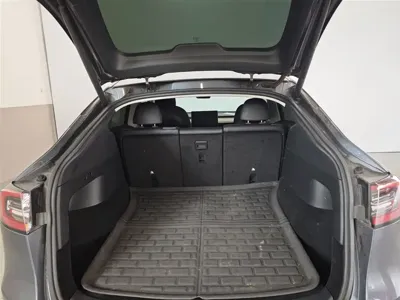 Tesla Model Y 2021, 57100 км, за 148800 CNY - фото 17