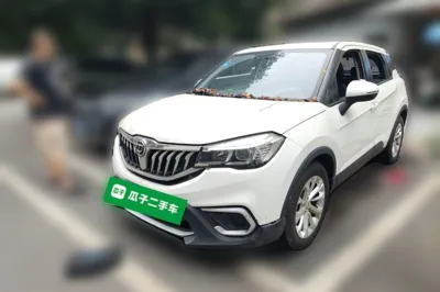 Brilliance V3 · 2017 год