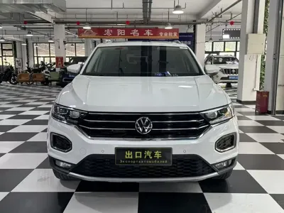Volkswagen T-Roc 2023, 25400 км, за 113800 CNY