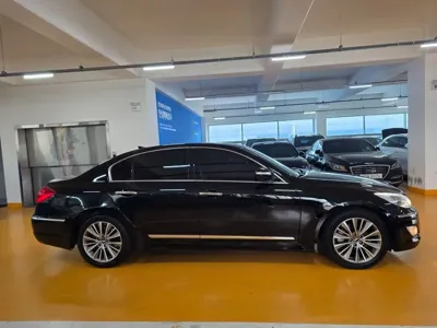 Hyundai Genesis 2013, 205129 км, за 5280000 KRW
