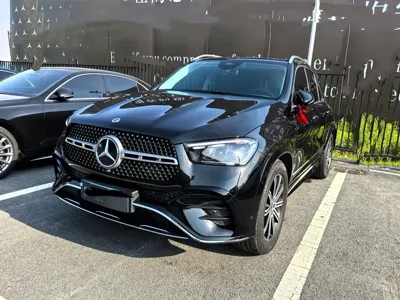 Mercedes-Benz 奔驰GLE(进口) · 2025 год