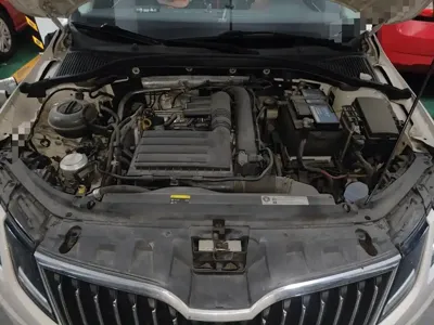 Skoda Octavia 2020, 110800 км, за 65100 CNY - фото 11