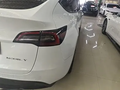 Tesla Model Y 2023, 89800 км, за 159600 CNY - фото 8