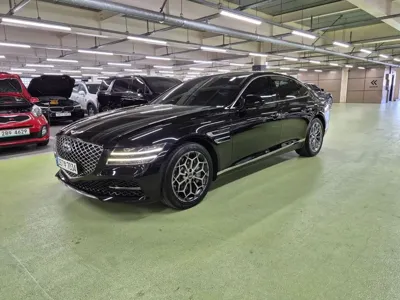 Genesis G80 · 2022 год