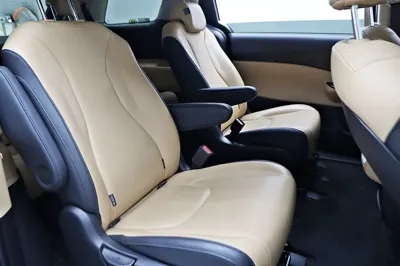 Kia Canival 2023, 30518 км, за 25000000 KRW - фото 9