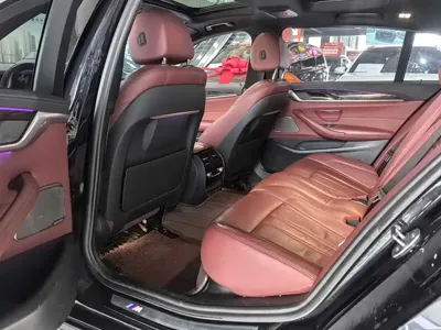 BMW 5 Series 2019, 95000 км, за 176000 CNY - фото 14