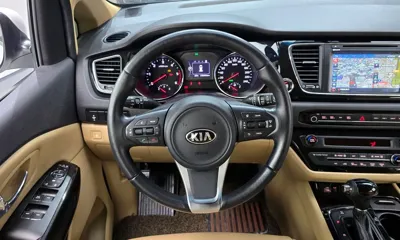 Kia Canival 2016, 130241 км, за 11300000 KRW - фото 13