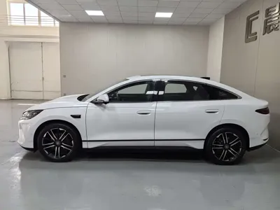 BYD Qin L 2025, 10000 км, за 100800 CNY - фото 8