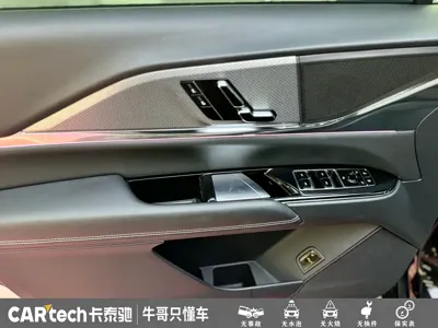Cadillac XT5 2025, 24000 км, за 215799 CNY - фото 9