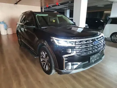 Ford Explorer 2022, 39400 км, за 200900 CNY - фото 4