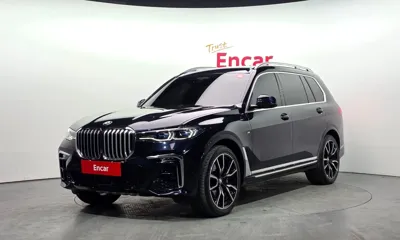 BMW X7 · 2021 год