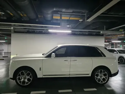 Rolls-Royce Cullinan 2025, 9500 км, за 575000000 KRW - фото 2