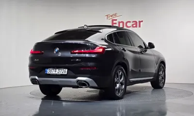 BMW X4 2022, 63645 км, за 40500000 KRW