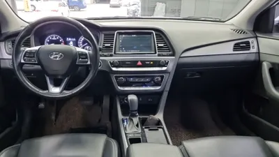Hyundai Sonata 2018, 104162 км, за 9900000 KRW - фото 7