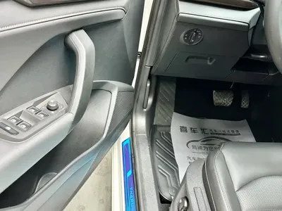 Volkswagen Tharu 2023, 29000 км, за 139800 CNY - фото 12