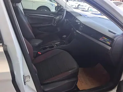Volkswagen Bora 2021, 120900 км, за 49700 CNY - фото 8