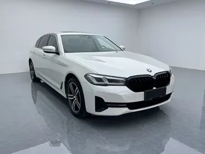 BMW 5 Series 2021, 77000 км, за 179800 CNY