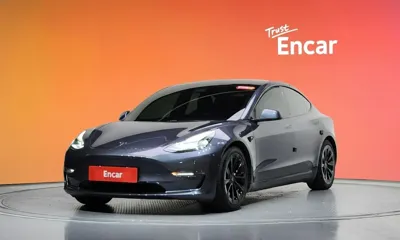 Tesla Model 3 · 2021 год