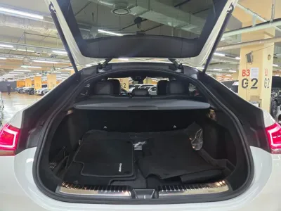 Mercedes-Benz GLE-Class 2023, 39820 км, за 76500000 KRW