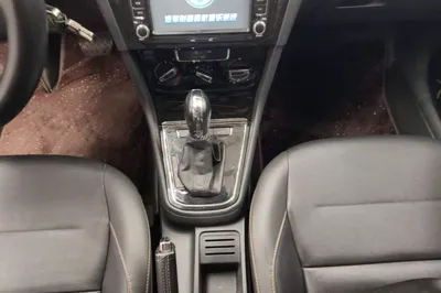 Volkswagen Bora 2016, 77800 км, за 44927.78 CNY - фото 16
