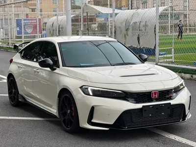 Honda Civic (Import) 2023, 9000 км, за 328000 CNY