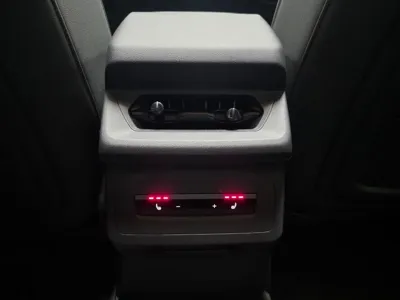 Audi Q6 e-tron 2025, 14212 км, за 79000000 KRW - фото 8