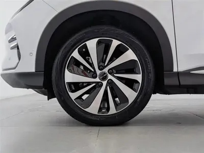 BYD PLUS New Energy 2024, 29000 км, за 108800 CNY - фото 17