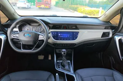 Geely Auto Vision X3 2020, 75000 км, за 41851.12 CNY - фото 12