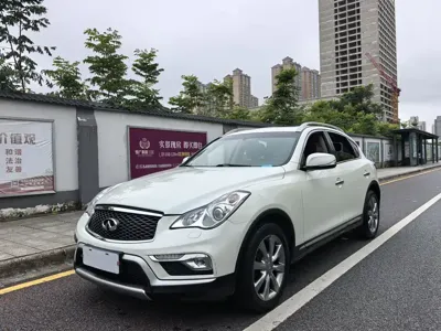 Infiniti QX50 2016, 129000 км, за 39800 CNY - фото 1