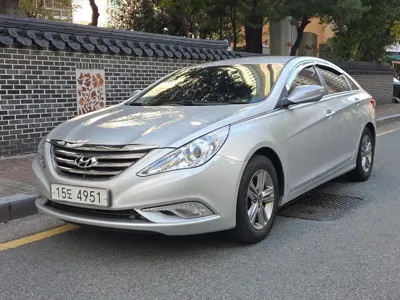 Hyundai Sonata · 2013 год