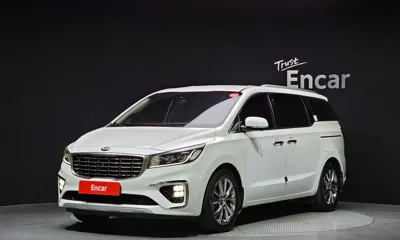 Kia Canival · 2019 год