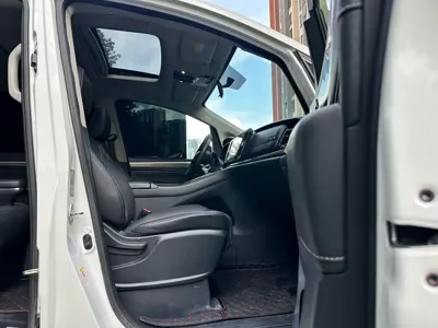 GAC Motor Trumpchi M8 2022, 40000 км, за 89800 CNY - фото 16