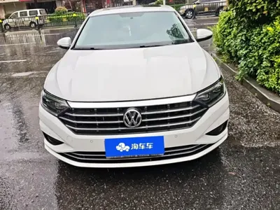 Volkswagen Sagitar 2020, 37200 км, за 70600 CNY