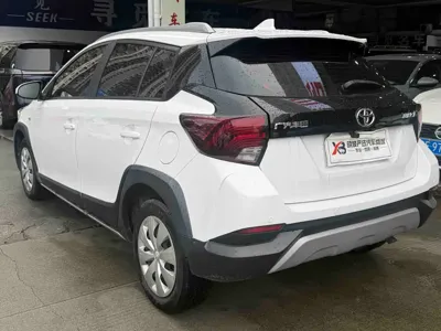 Toyota Yaris L 2020, 75000 км, за 39000 CNY