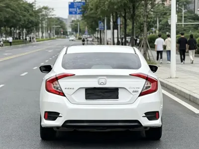 Honda Civic 2019, 70000 км, за 53800 CNY - фото 5