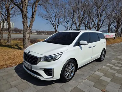 Kia Canival 2019, 125692 км, за 16500000 KRW - фото 2