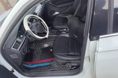 Volkswagen Bora 2017, 91500 км, за 38013.86 CNY - фото 15