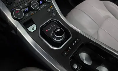 Land Rover Range Rover Evoque 2017, 65125 км, за 17300000 KRW - фото 9