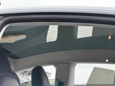Tesla Model Y 2022, 70000 км, за 148800 CNY - фото 20