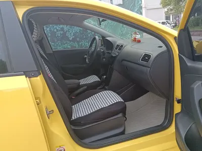 Volkswagen Polo 2014, 80000 км, за 25800 CNY - фото 11