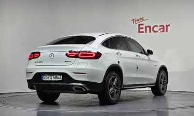 Mercedes-Benz GLC-Class 2021, 116500 км, за 31900000 KRW